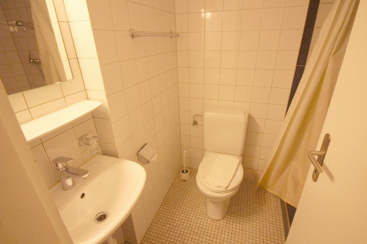 Swiss Star Basel Schweizergasse - Self Check-In Apartment Exterior foto